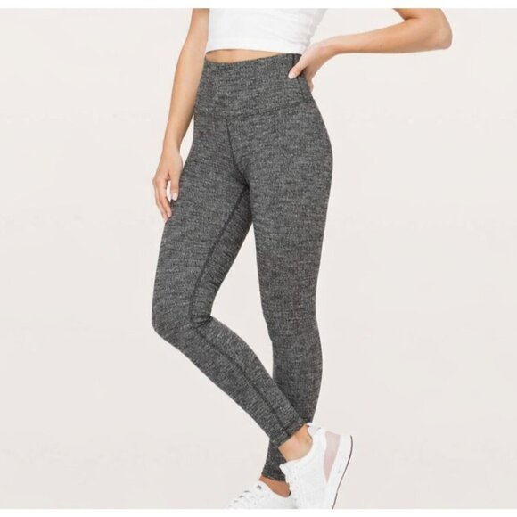 Lululemon Pants - Lululemon Wunder Under High Rise Legging Size 4 Heathered Gray Black Knit Yoga